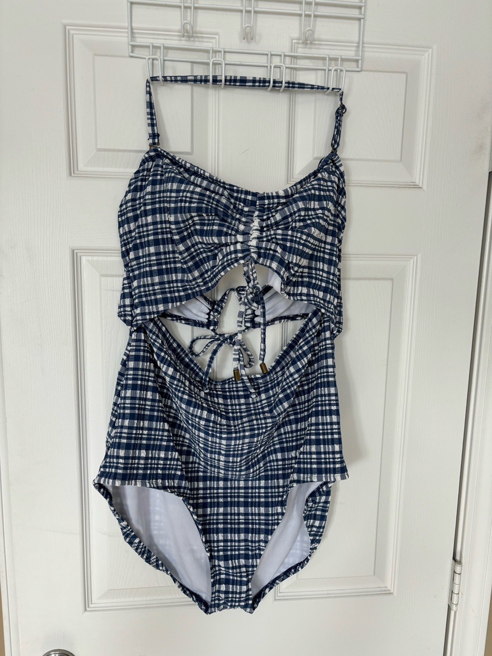 NWOT Time & Tru women’s plus one piece cutout swimsuit size 2X